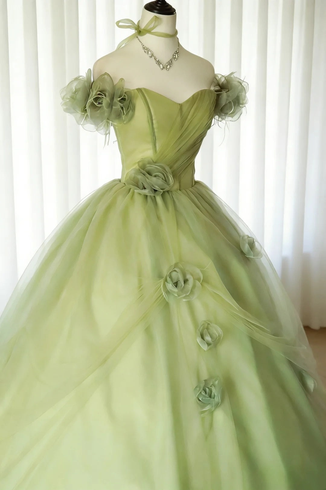 Modest Prom Dresses Ball Gown Off The Shoulder Sage Green Tulle With Sleeves Long Quince Dress N2968