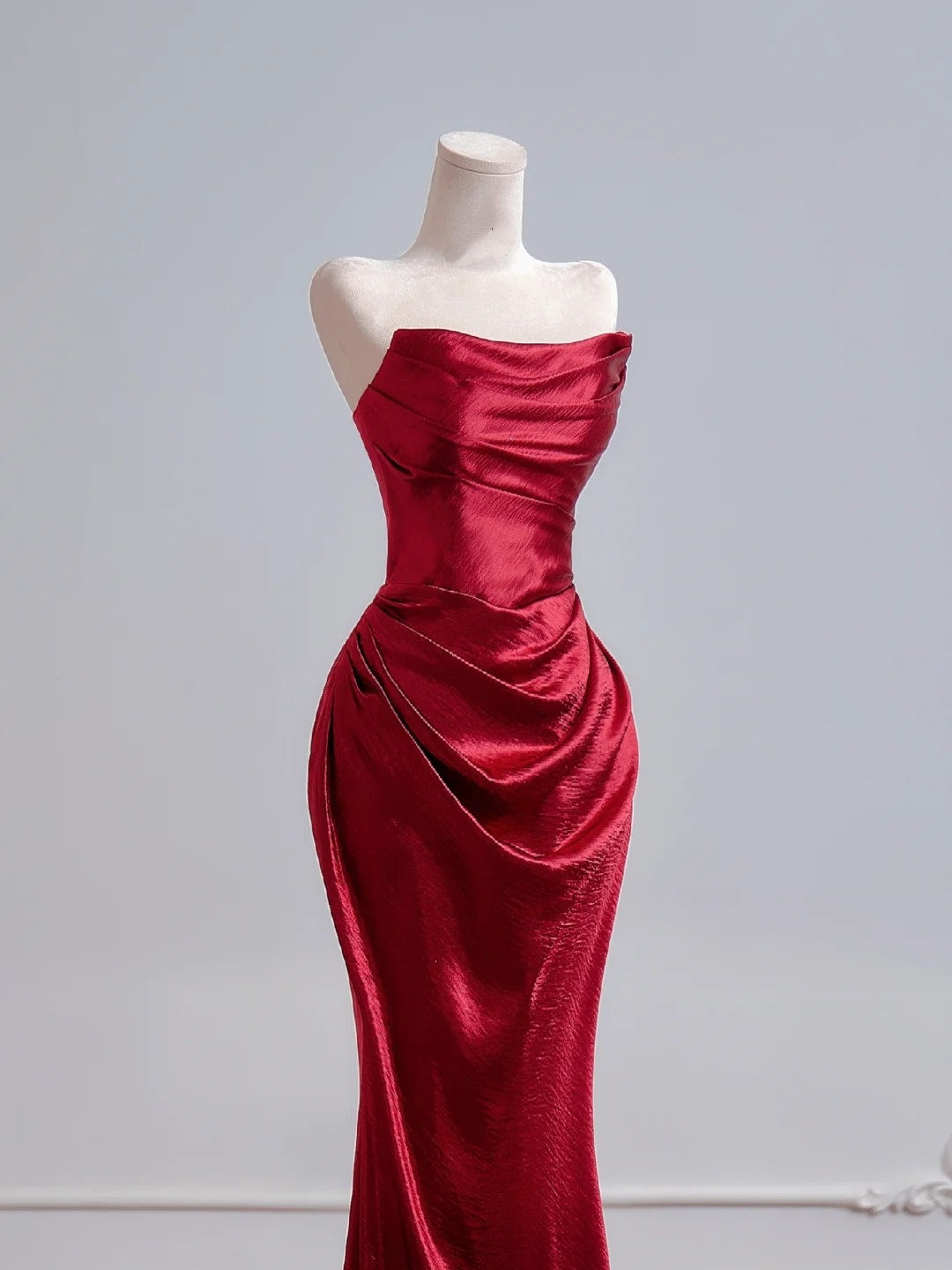 Romantic Mermaid Strapless Red Satin Long Prom Dresses Impress 18th Birthday Outfits Party Gown N392
