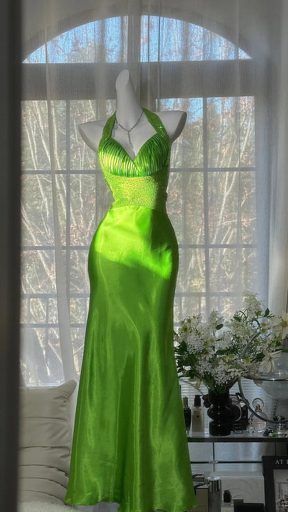 Modest Prom Dresses Mermaid Halter Green Backless Satin With Beading Long Evening Outfits N3539