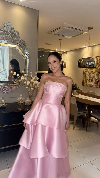 Prom Dress Elegant Ball Gown Strapless Pink With Tiered Layers Formal Evening Gown for Graduation Party RB9448