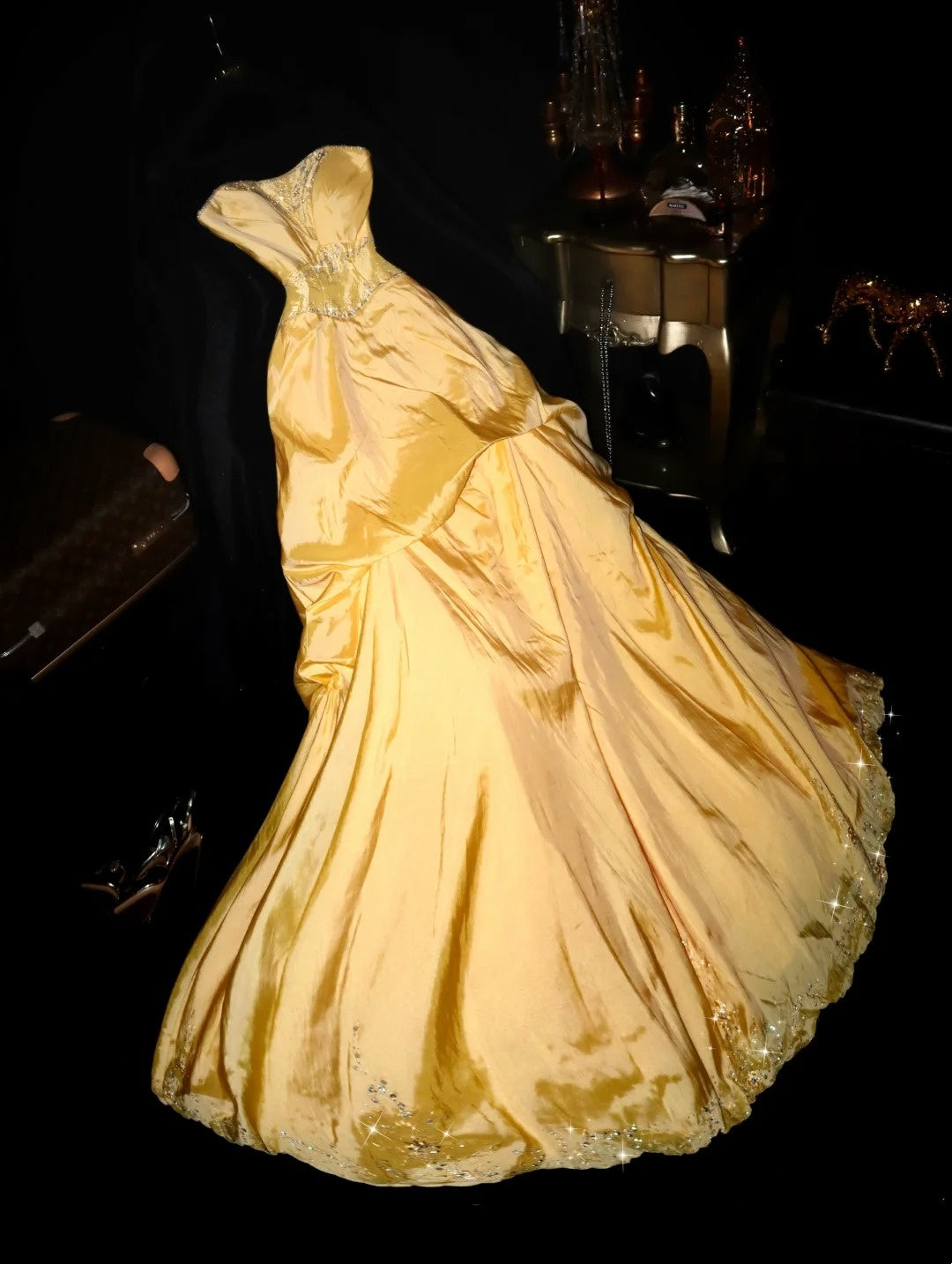Glamorous Ball Gown Sweetheart Yellow Taffeta School Dances With Beading Prom Dresses 8th Grade Formal Outfits Evening Dress RB8406