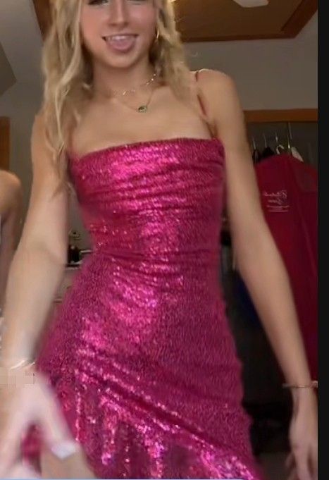 Trendy Sheath Spaghetti Straps Hot Pink Sequins Short 16th Birthday Dress Homecoming Dresses Cocktail Gown AB050