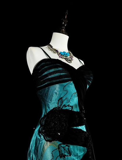 Vintage 1960s Mermaid Spaghetti Strap Black Tulle Green Satin Sleeveless Long Prom Formal Dresses N1585