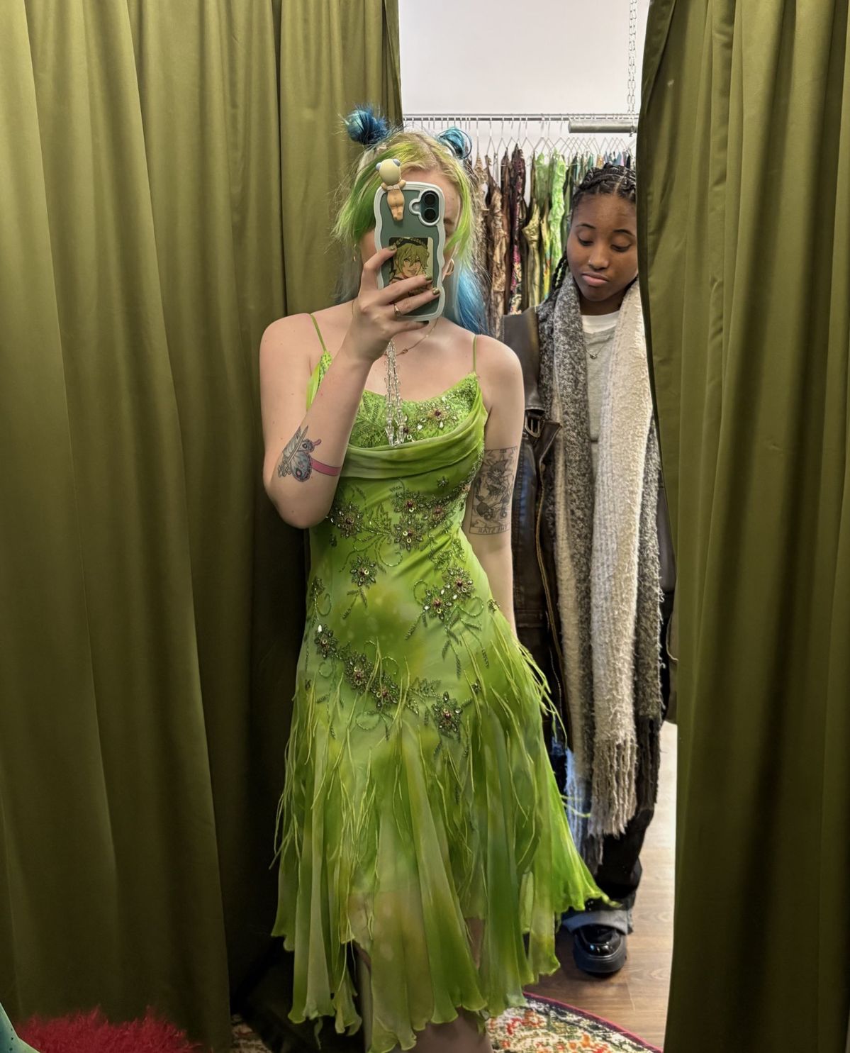Bud Green Sheath Spaghetti Straps Homecoming Dresses Chiffon Beaded Knee Length Party Dress Hoco Outfits RB8713