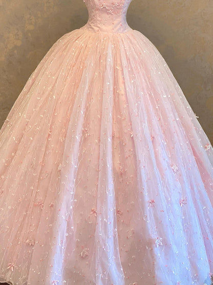 New 2026 Ball Gown Quinceanera Dresses Ruffles Pink Lace Party Cute Sweet 16 Birthday Outfits Dress AB2224