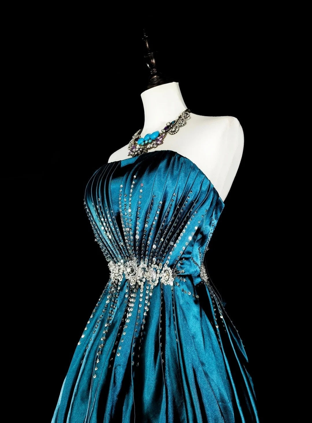 Vintage Prom Dresses Aesthetic 1950s Retro A line Strapless Satin Long With Beadings N2008