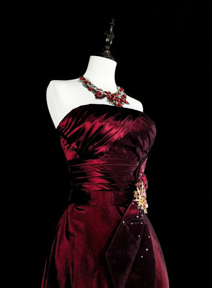 Vintage Prom Aesthetic Dresses A line Strapless Burgundy Satin With Beading Long Formal Dress N3065