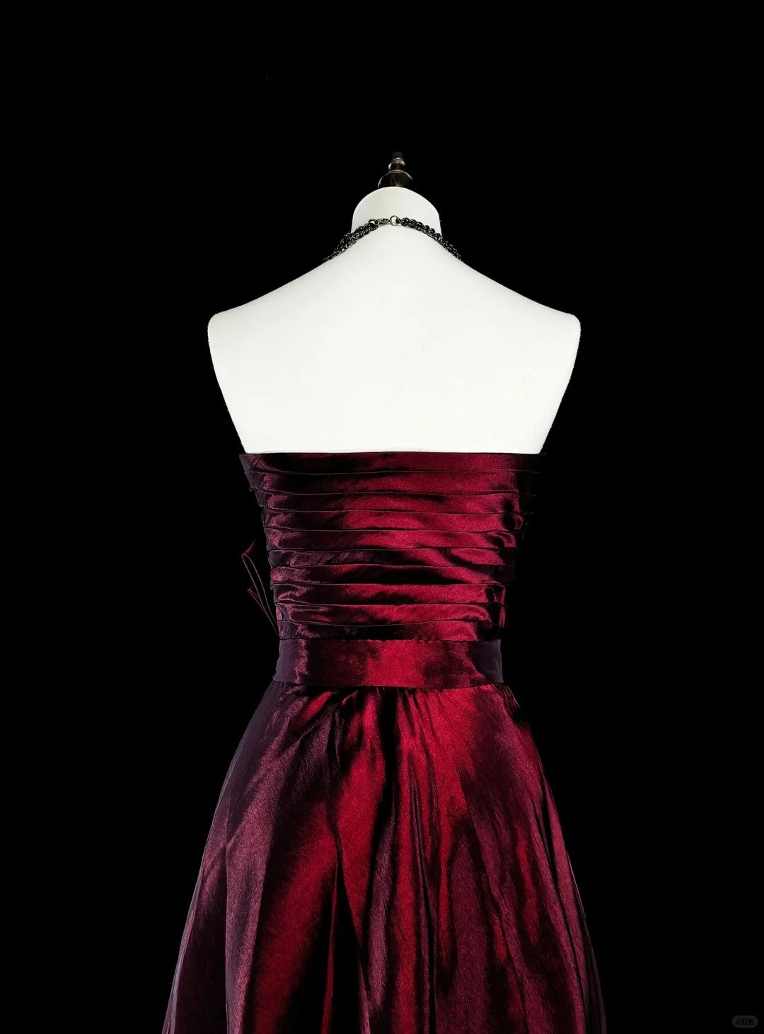 Vintage A line Strapless Burgundy Satin 90s Evening Gowns Formal Birthday Dress Long Prom Dresses N1760