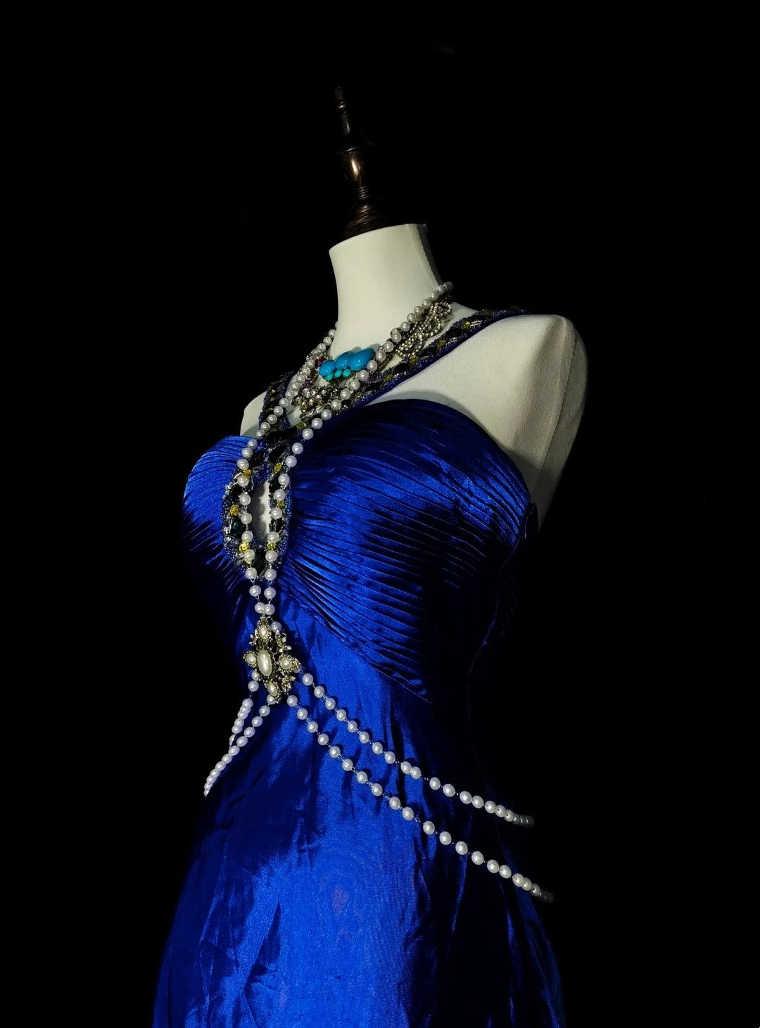 Vintage A line Halter Royal Blue Satin Sleeveless 80s Sleeveless Prom Dresses Long Formal Party Gown N1433
