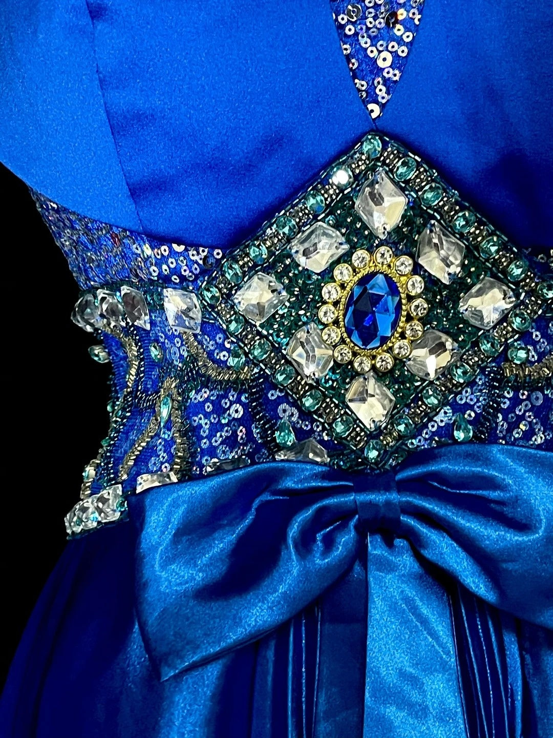 Vintage A Line Halter Royal Blue Satin 80s Sleeveless Prom Dresses Long Formal Party Gown N1429