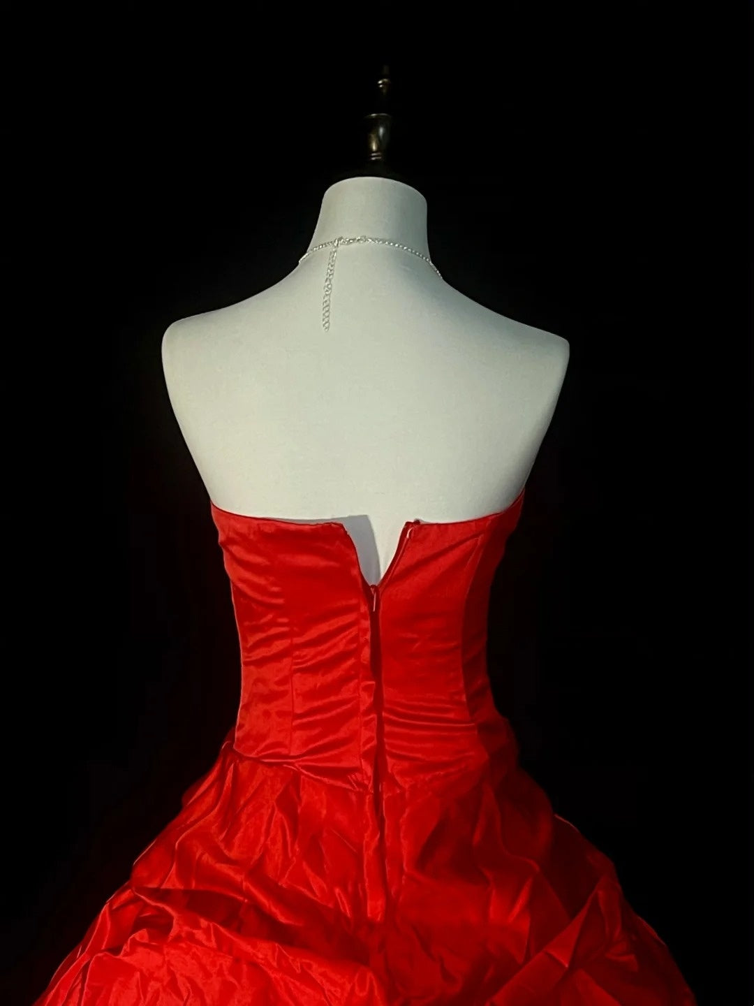 Vintage Ball Gown Strapless Red Satin With Layers Tiered Sweet 16 Dresses Quinceanera Dress Long 15 Vestidos De Fiesta N1435