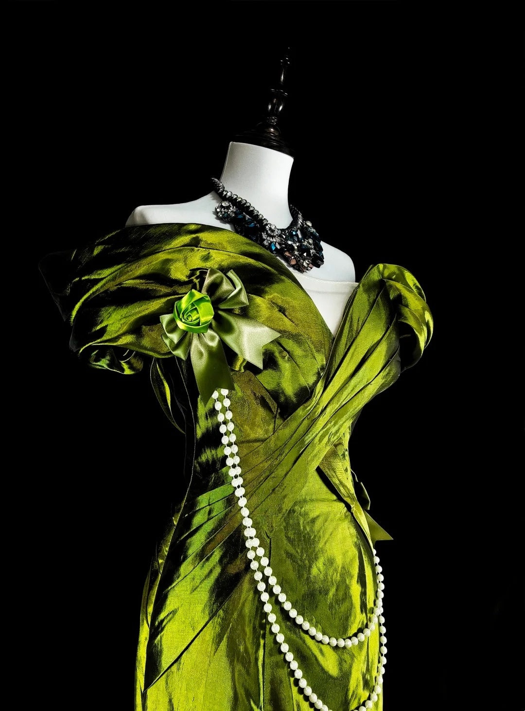 Dreamy Prom Dresses Vintage 90s Retro Off The Shoulder Olive Green Satin Long Formal Outfits N2366
