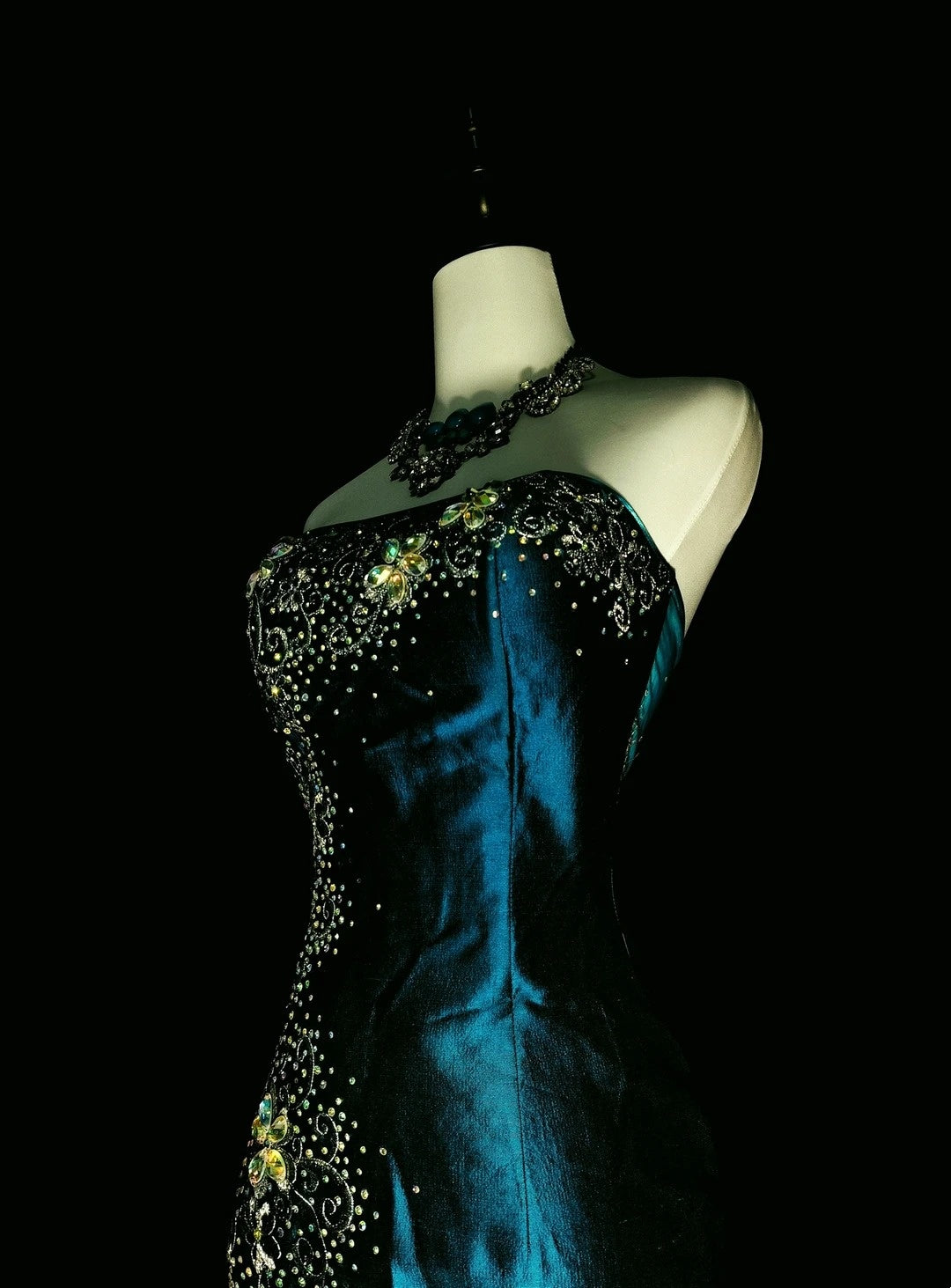 Vintage Mermaid Strapless Dark Green Satin Sleeveless 80s Sleeveless Prom Dresses Long Formal Party Gown N1438