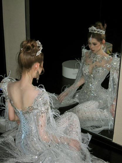 Shimmer Mermaid Long Sleeve Sequin Wedding Dress With Cape Feather Fairytale Brides Gown Wedding Dresses N052