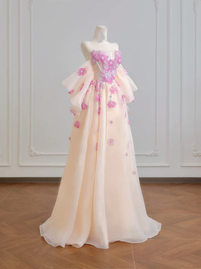 Princess Ball Gown Strapless Champagne Tulle With Lace Long Prom Dresses Inspiration Party Gowns N309