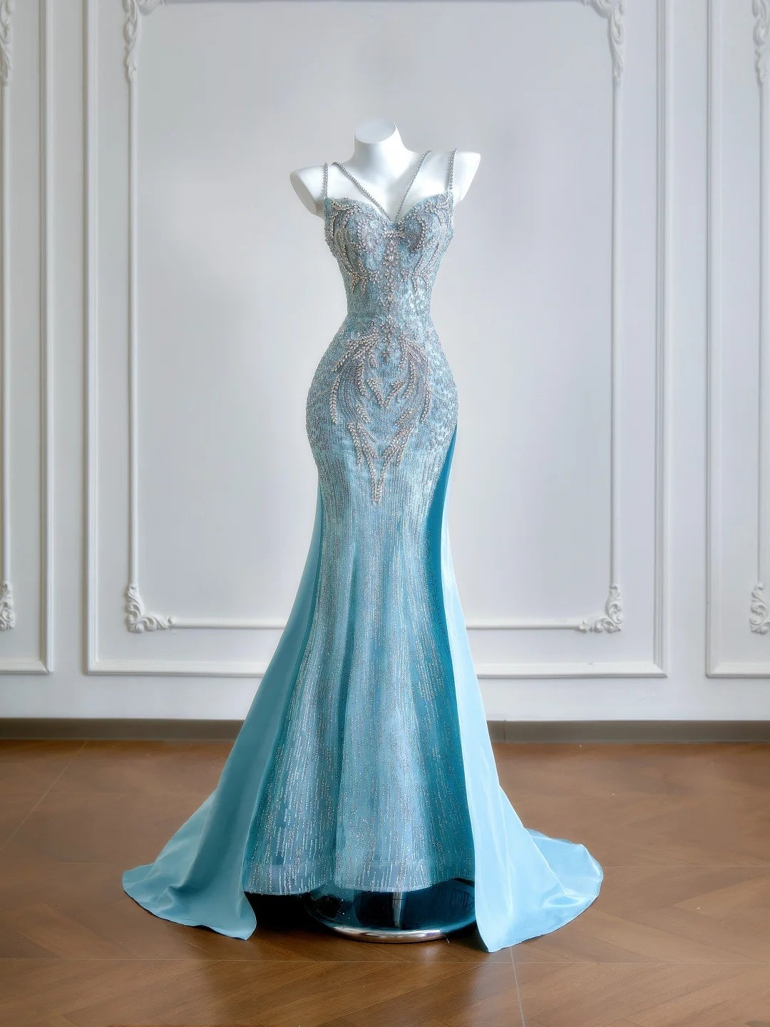 Luxurious Mermaid Spaghetti Strap Blue With Silver Beaded Prom Dresses Long Evening Formal Birthday Party Gowns N380