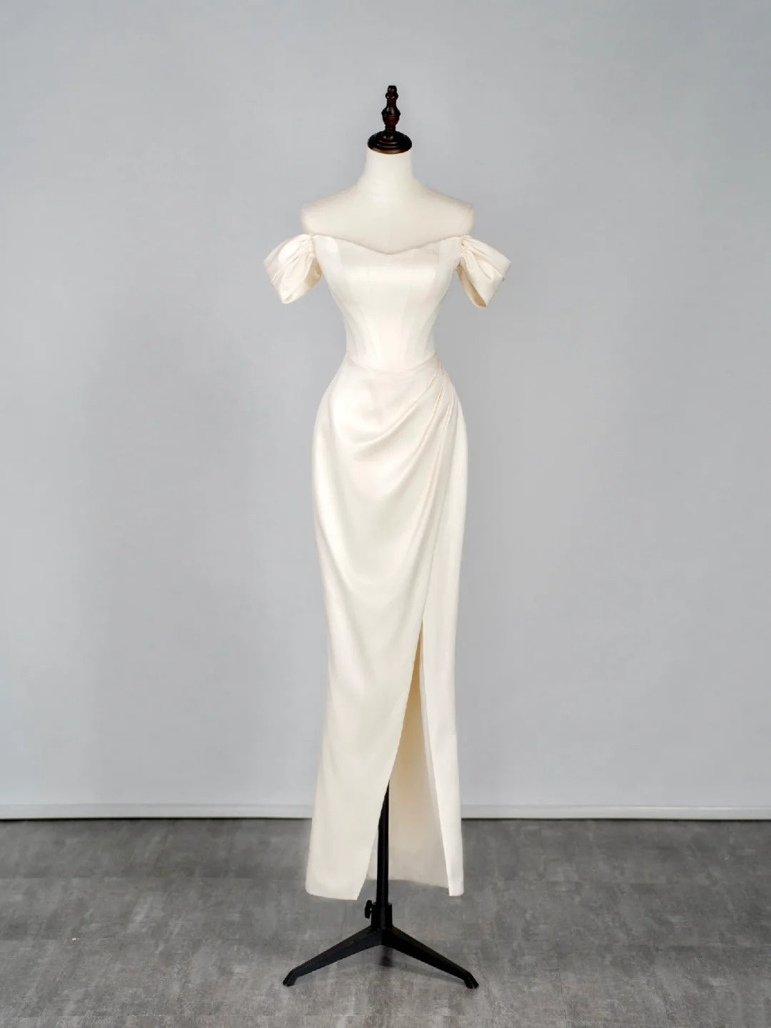 Modest Mermaid Off The Shoulder With Sleeves White Satin Wedding Gown Long Fairytale Summer Wedding Dresses N662