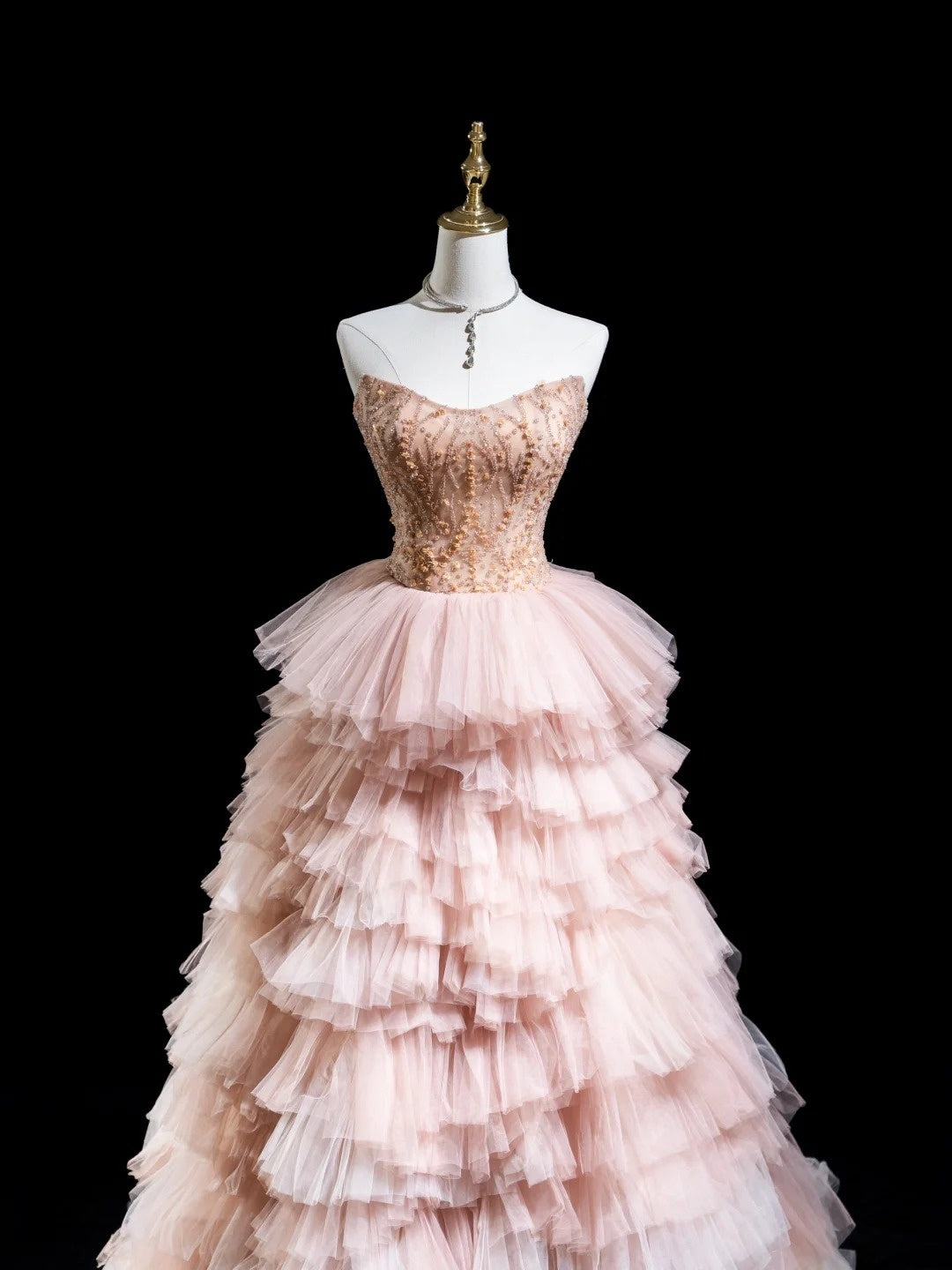 dress to impress sweet 16 party Sweet 16 Dress to Impress Outfit Hack Idea