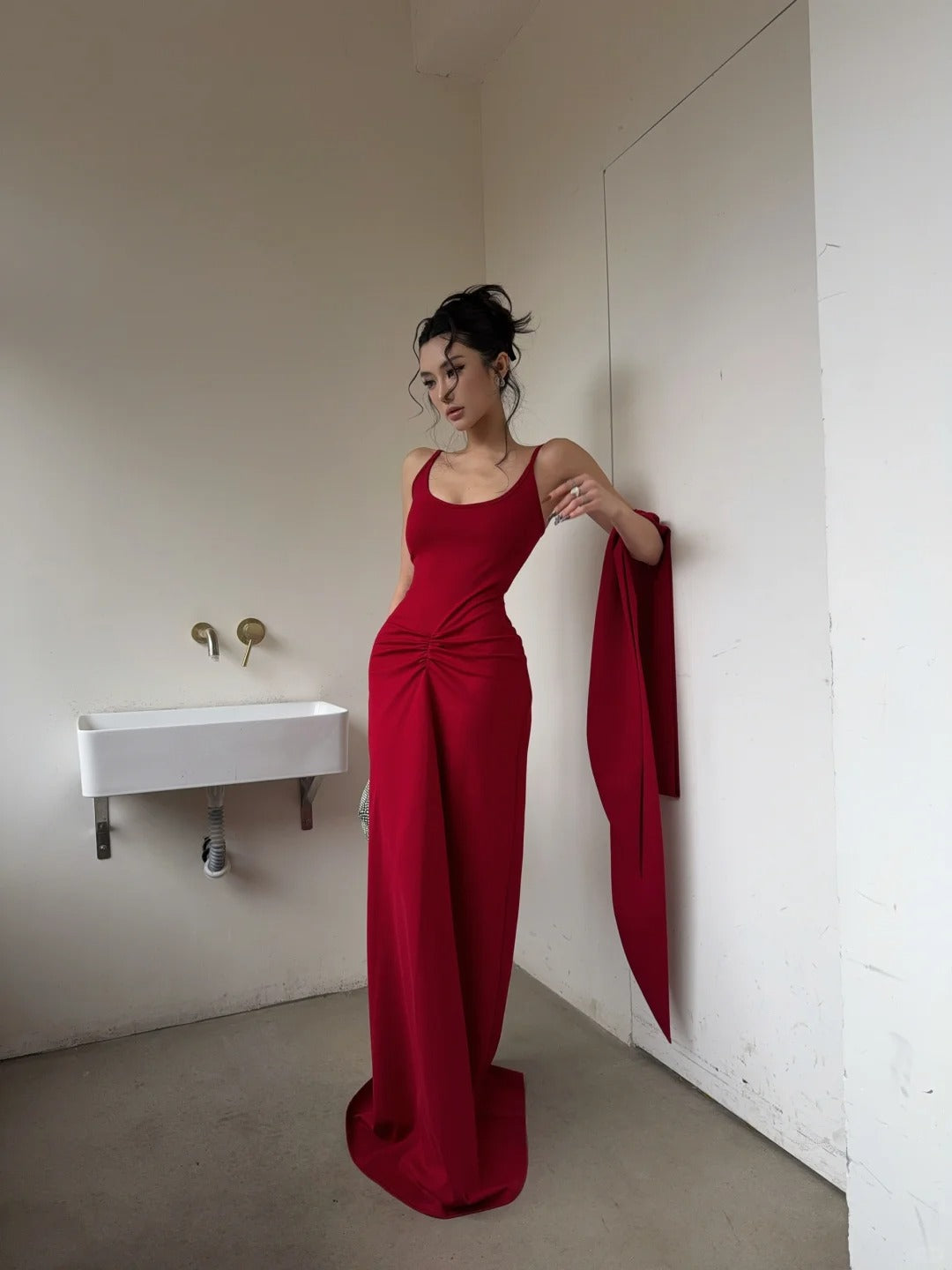 Unique Mermaid Spaghetti Strap Bright Red With Scarf Long Prom Dresses Inspiration Birthday Gowns Formal Evening Dress N464