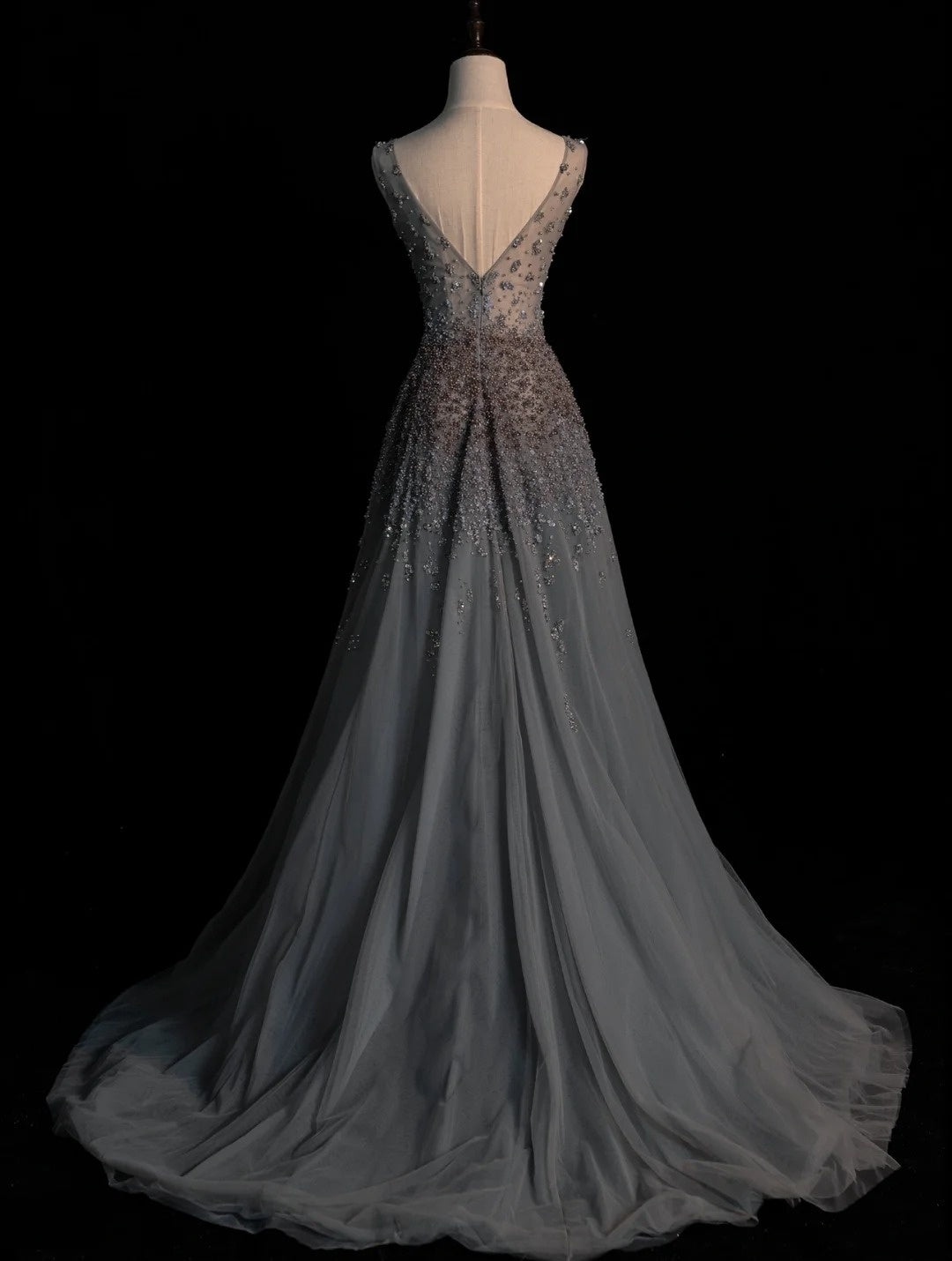 Modest A line V Neck Grey Tulle With Beadings College Formal Outfits Long Prom Inspo Graduation Dresses N1230