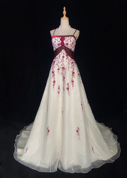 Unique Wedding Dresses A line Spaghetti Strap Burgundy Embroidery White Beach Summer With Cape Boho Long Bridal Gown N3308