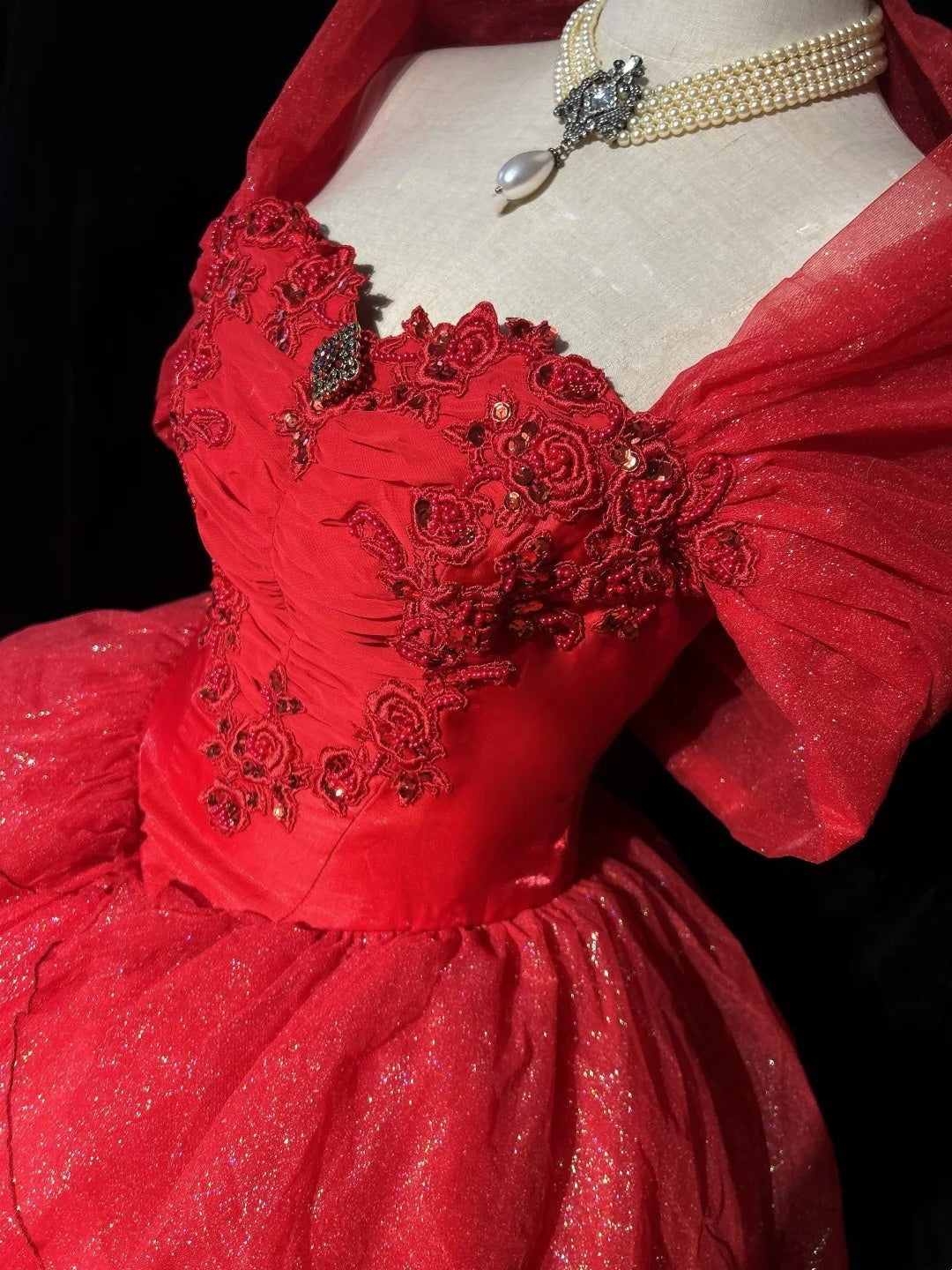 Princess Lace Strapless Red Sweet 16 Dress Ball Gown Formal Party Outfits Sweet Sixteen Dress RC0081