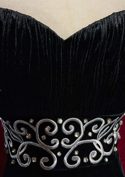 Glamorous Prom Dresses Mermaid Sweetheart Black Tie Dress Velvet With Embroidery Formal Dress N2883