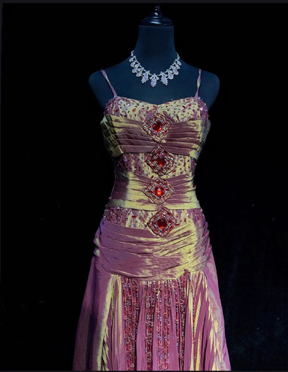 Classy Prom Dresses A Line Spaghetti Strap Grape Taffeta With Ruffle Long Formal Gown N2910