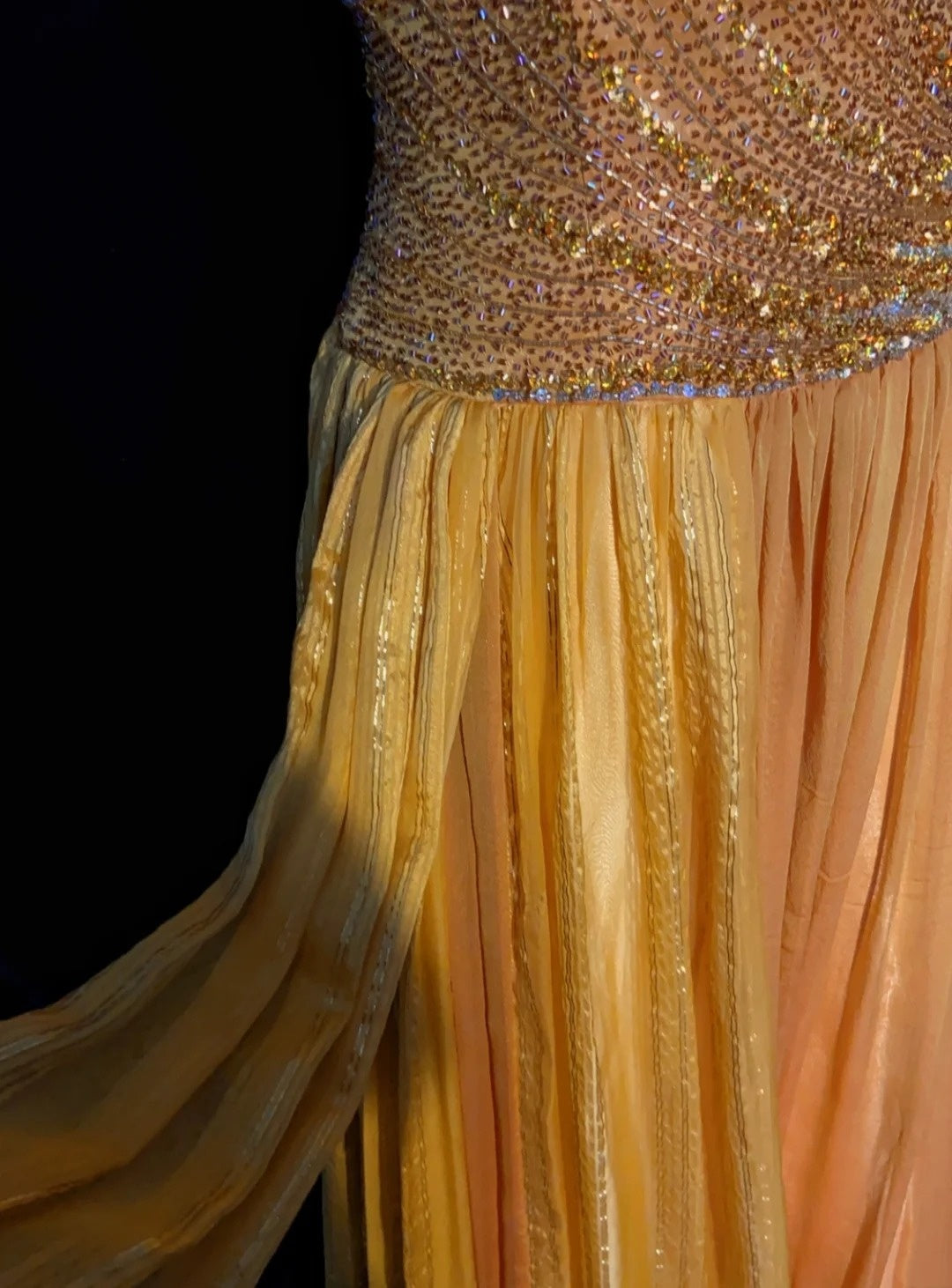 Vintage Prom Dresses A Line Square Neck Yellow Pleated 70s With Beads Formal Gown N2535