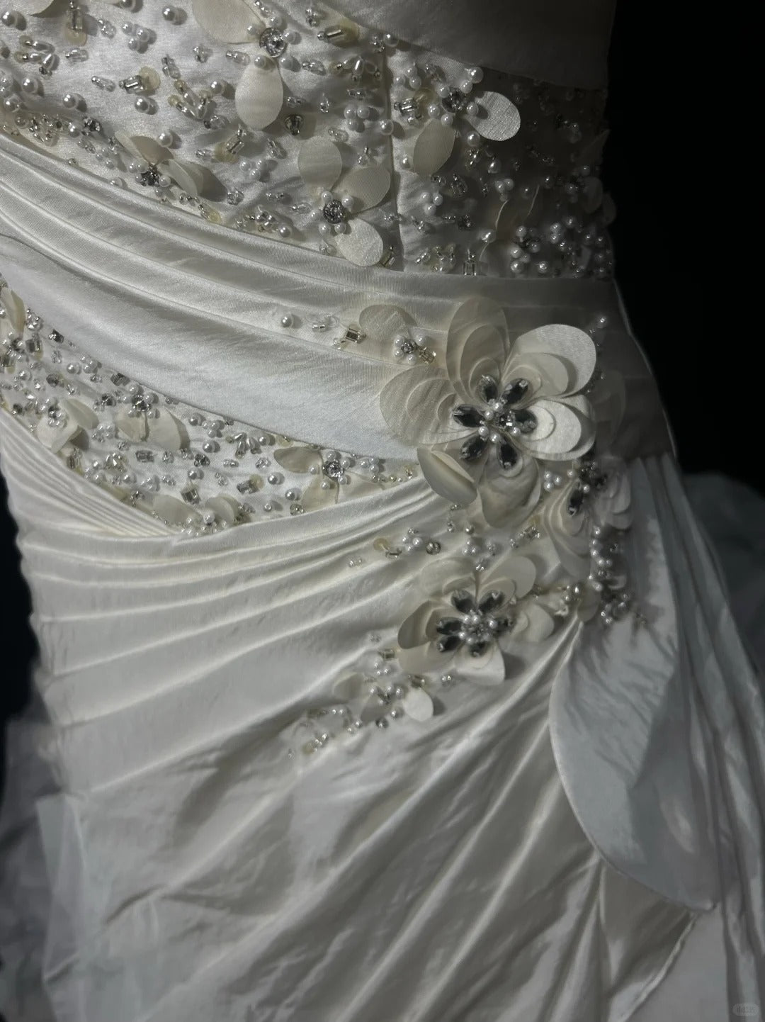 Princess Wedding Dress Ball Gown One Shoulder Satin Cream Ivory With Tiered Bridal Gown for Big Day RC0131