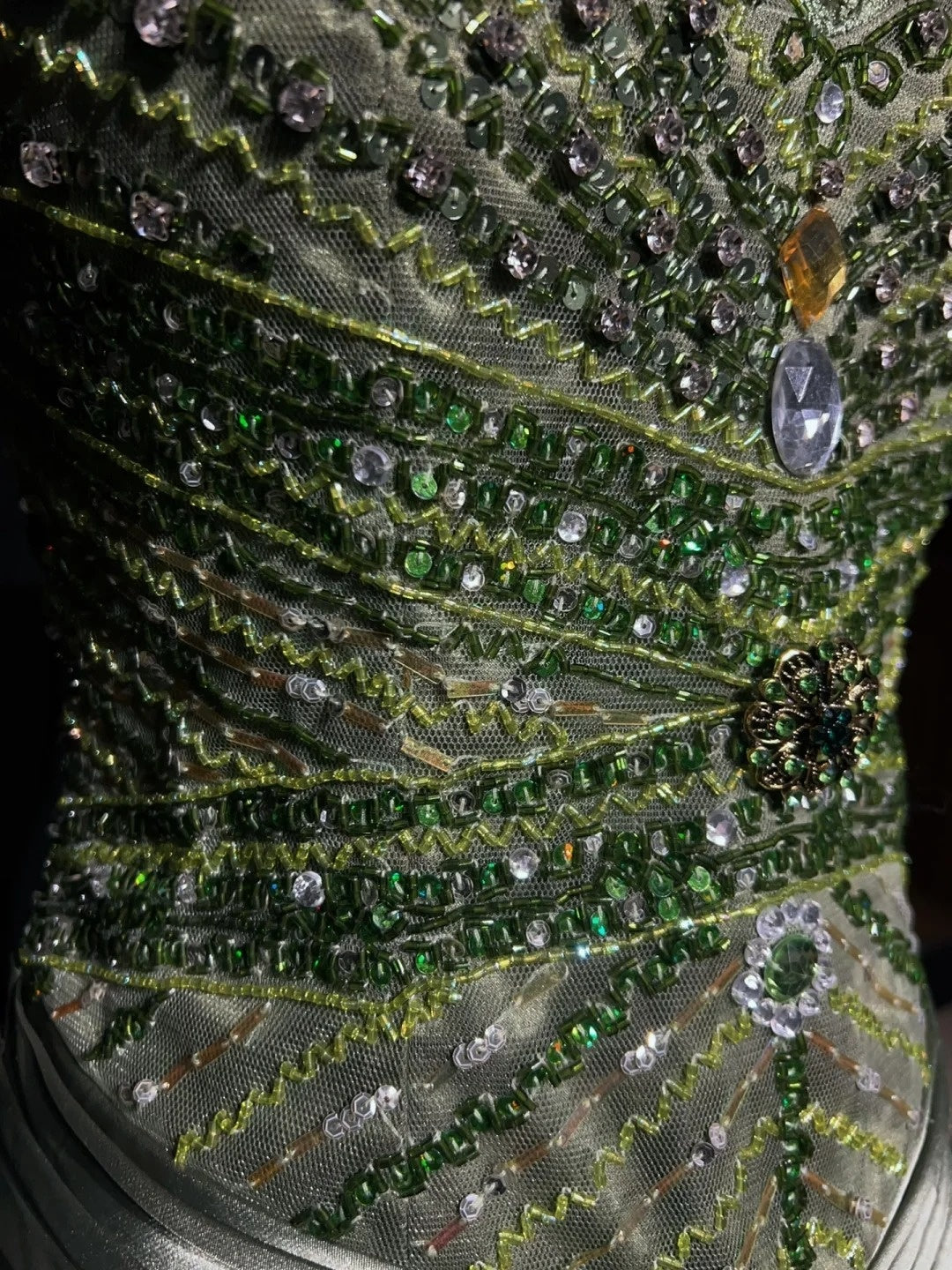 Vintage Prom Dresses Mermaid V Neck Sage Green Sleeveless Satin With Beading 1980s Long Formal Gown N2865