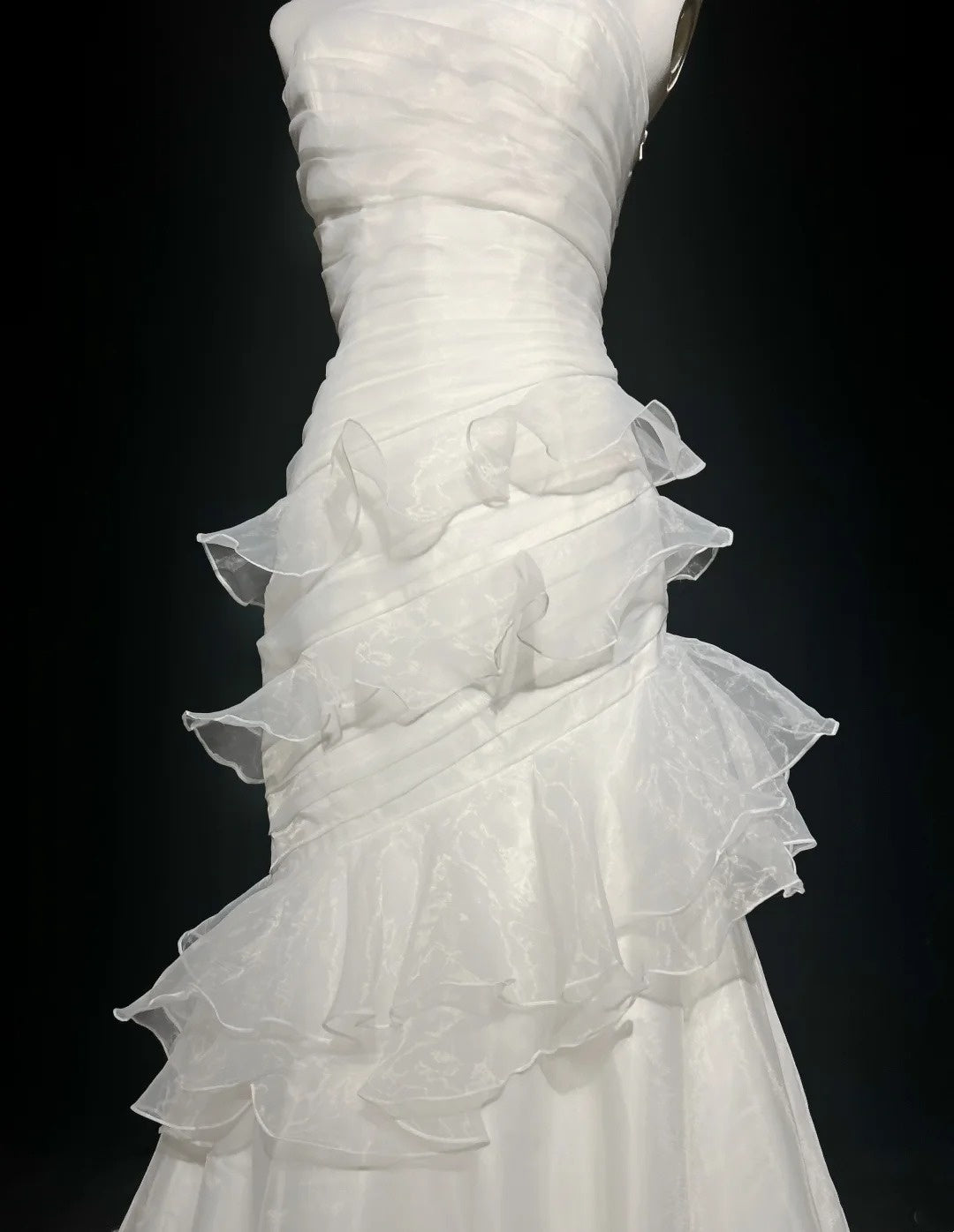 Unique Wedding Dresses Mermaid Strapless Sleeveless White Long Bridal Gown N3125
