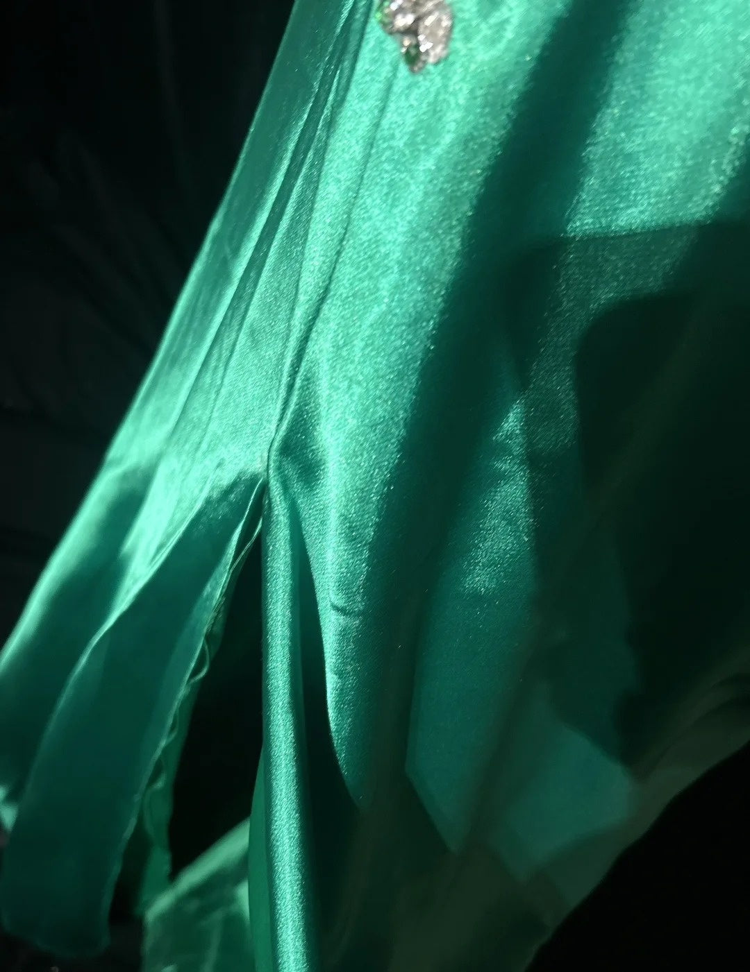Vintage Prom Dresses A line One Shoulder Green Satin 70s With Appliques Lace Long Formal Gown N2529