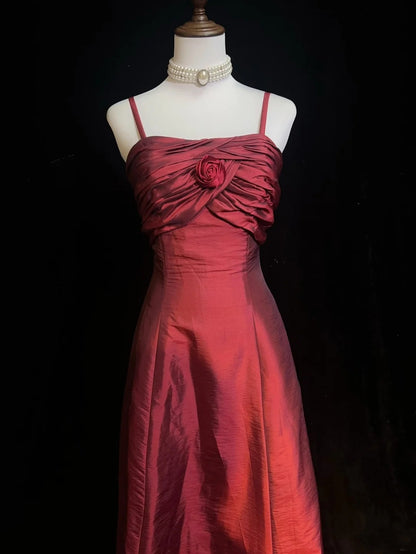 Elegant Prom Dresses A line Spaghetti Strap Burgundy Taffeta With Ruffle Sleeveless Long Formal Gown N2884