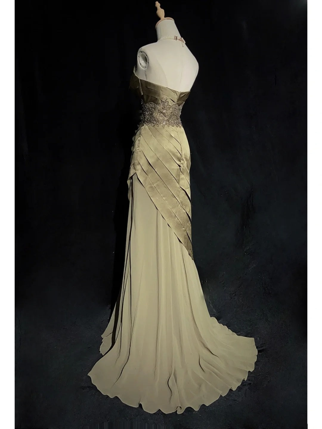 Modest Prom Dresses Mermaid Sweethart Olive Green Satin Sleeveless Formal Outfits N3609