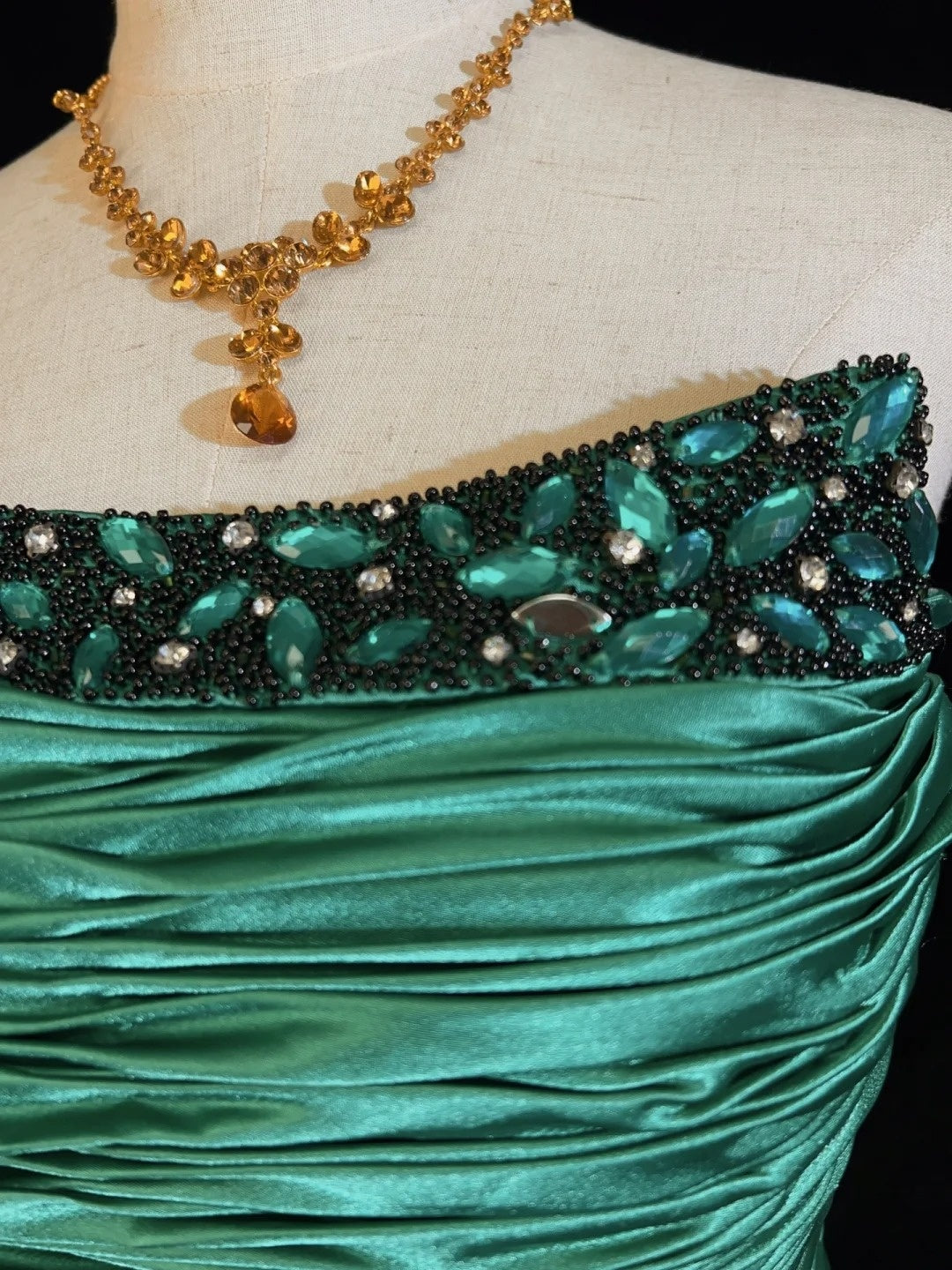 Vintage Sheath Strapless Green Short Mini Length Pleated Party Dress Cocktail Gown Homecoming Dresses N3903