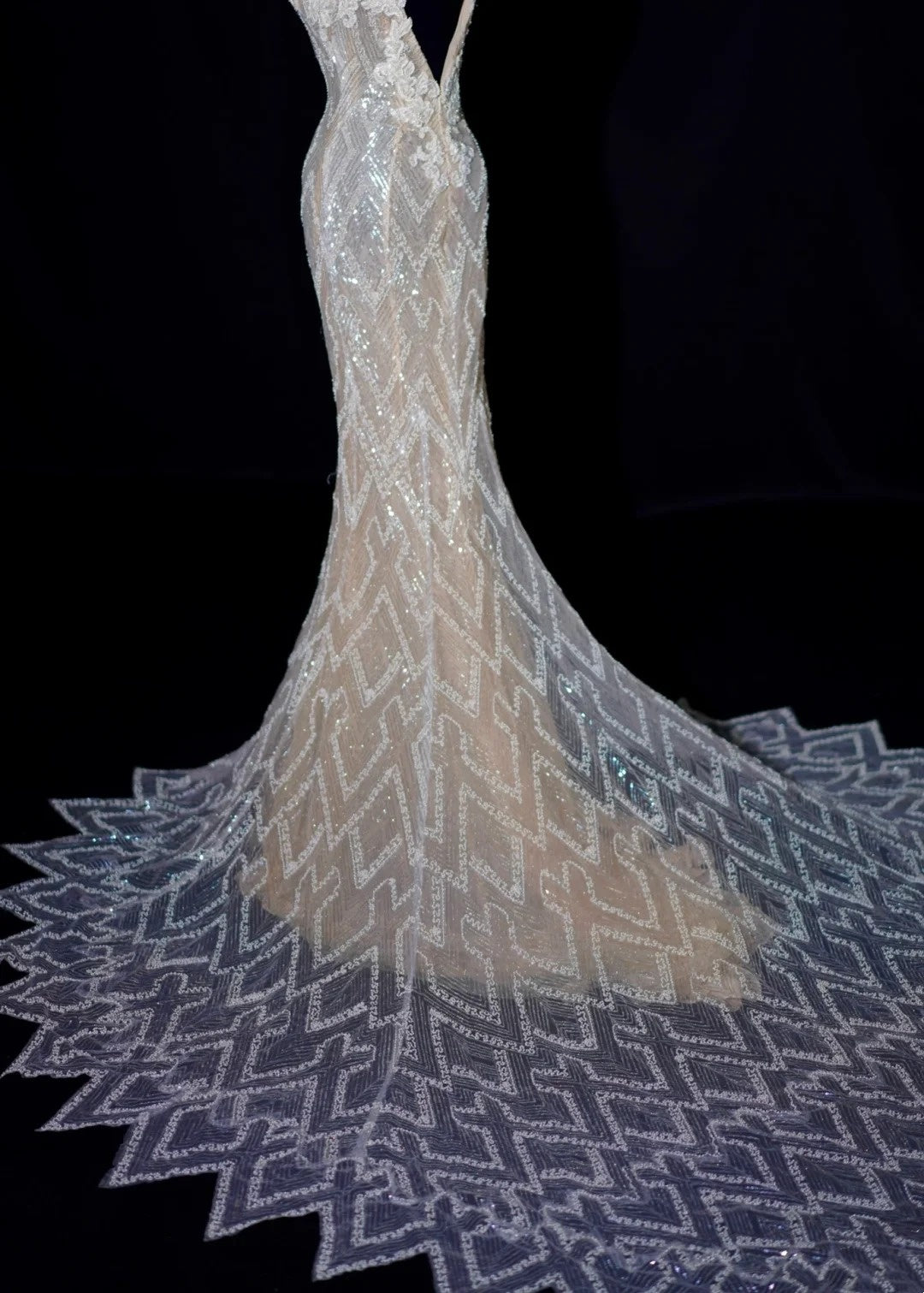 Timeless Wedding Dresses Mermaid Spaghetti Straps Lace White Brides Dress Fitted Long Bridal Gowns AB2523