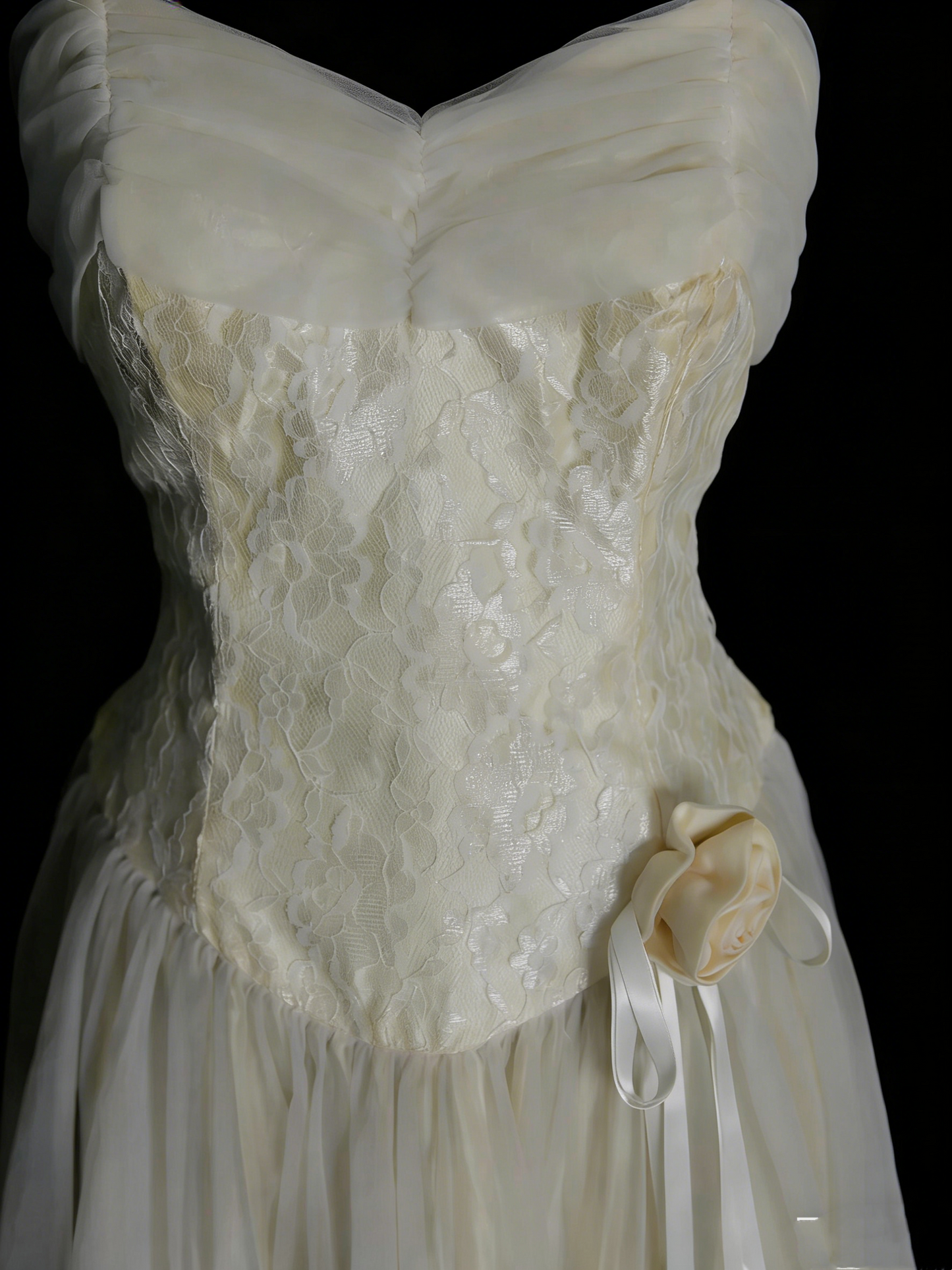 Simple A line Sweetheart Wedding Dresses Tea Length Lace Brides Dress Fitted Bridal Gown N2132