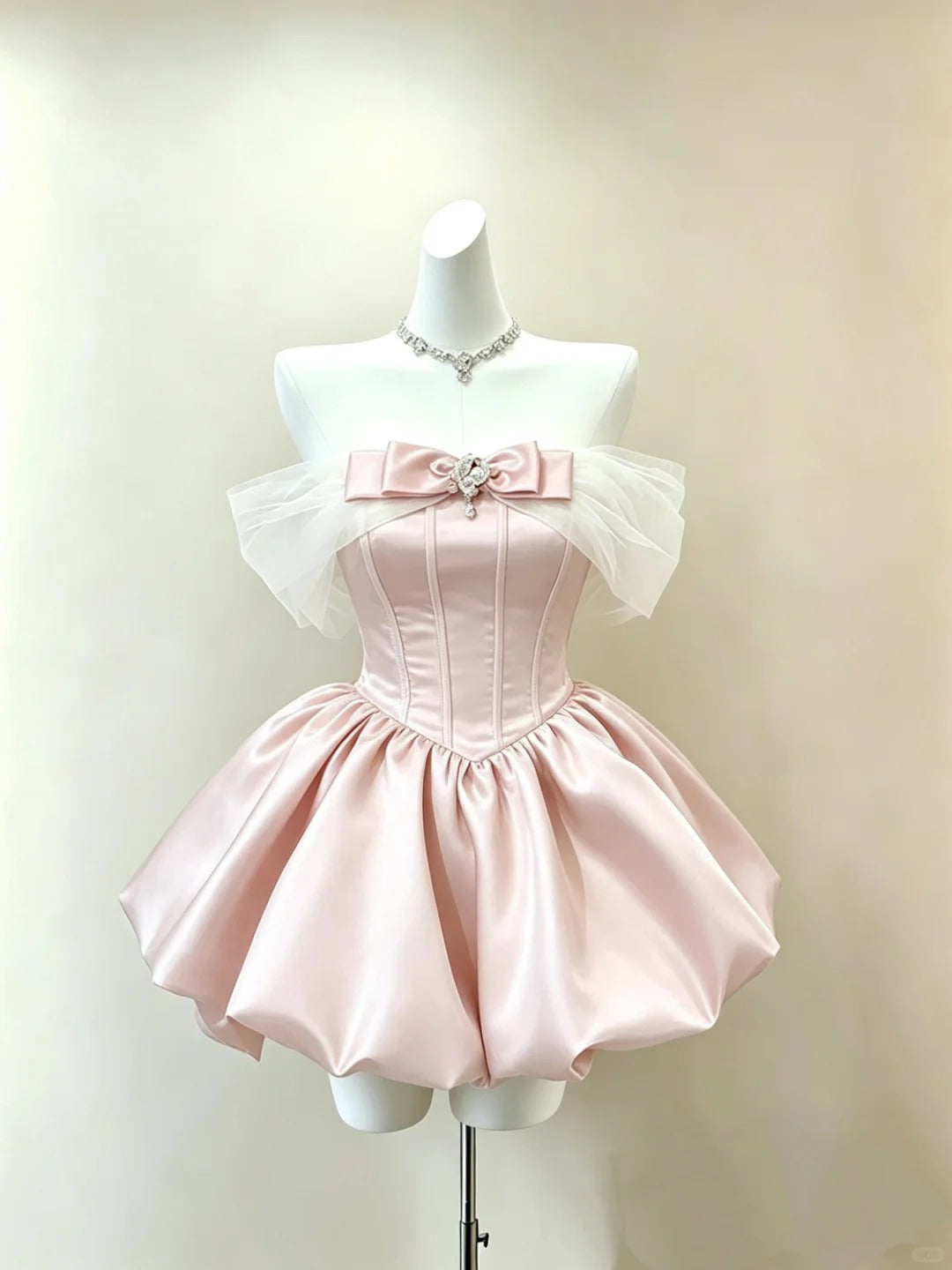 Beautiful Short Homecoming Dresses Ball Gown Off The Shoulder Pink Semi Formal Graduation Hoco Outfit RB4708