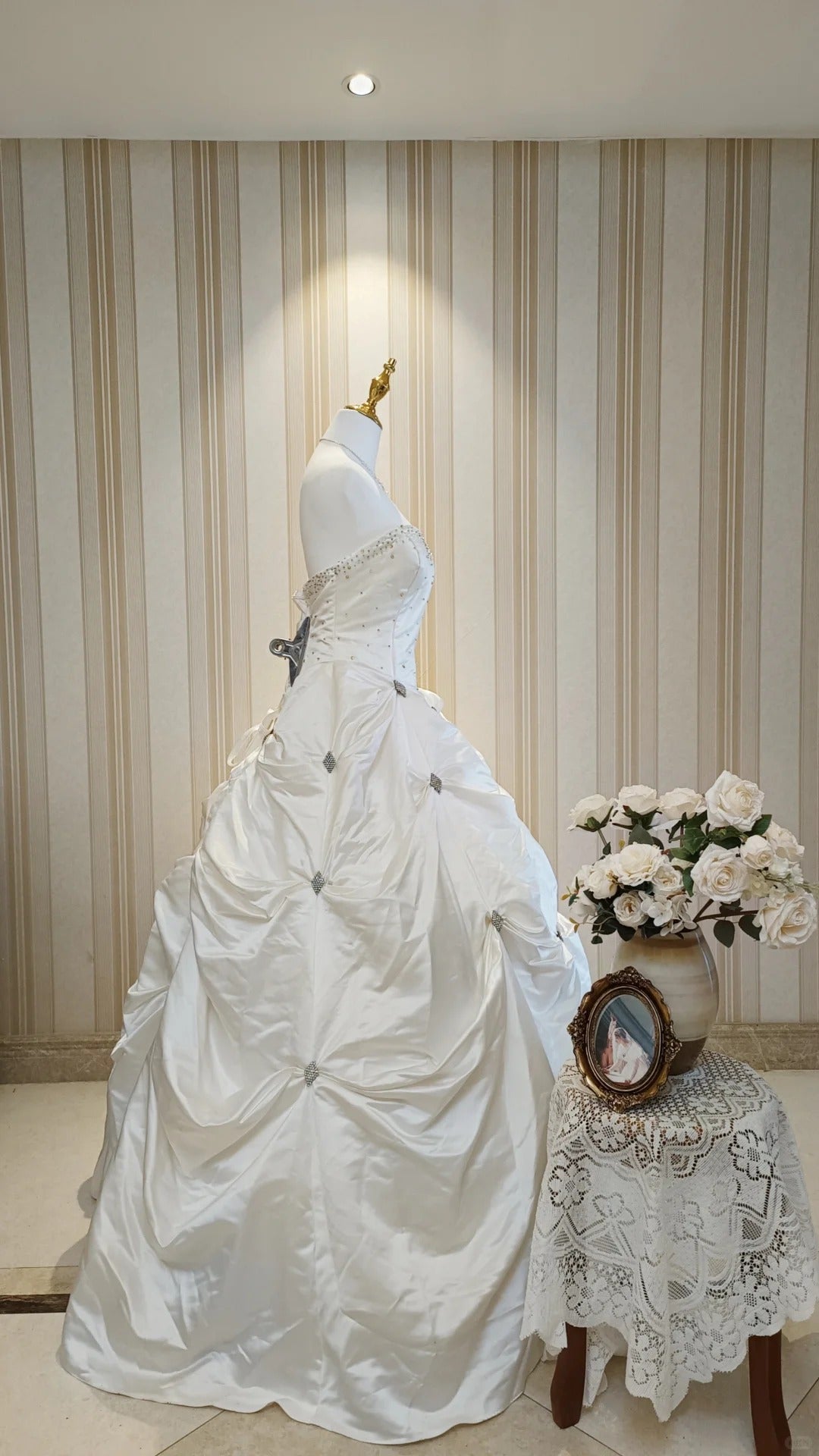 Vintage Wedding Dresses Ball Gown Sweetheart With Beading Summer Long Wedding Dress N4209