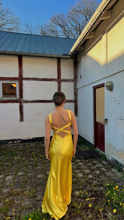 Yellow Mermaid Yellow Satin V-neck Backless Long Evening Prom Dresses Wedding Guest Dress N267