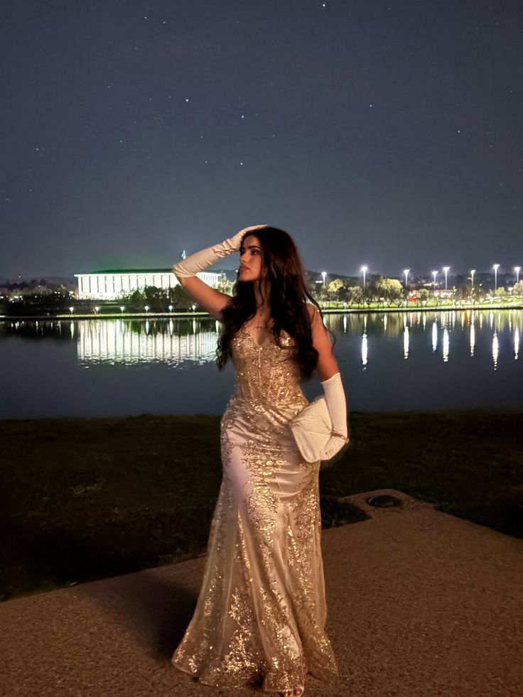 Glittering Mermaid Spaghetti Strap Gold Sequin Long Prom Dresses Senior Graduation Dance Evening Outfits N450