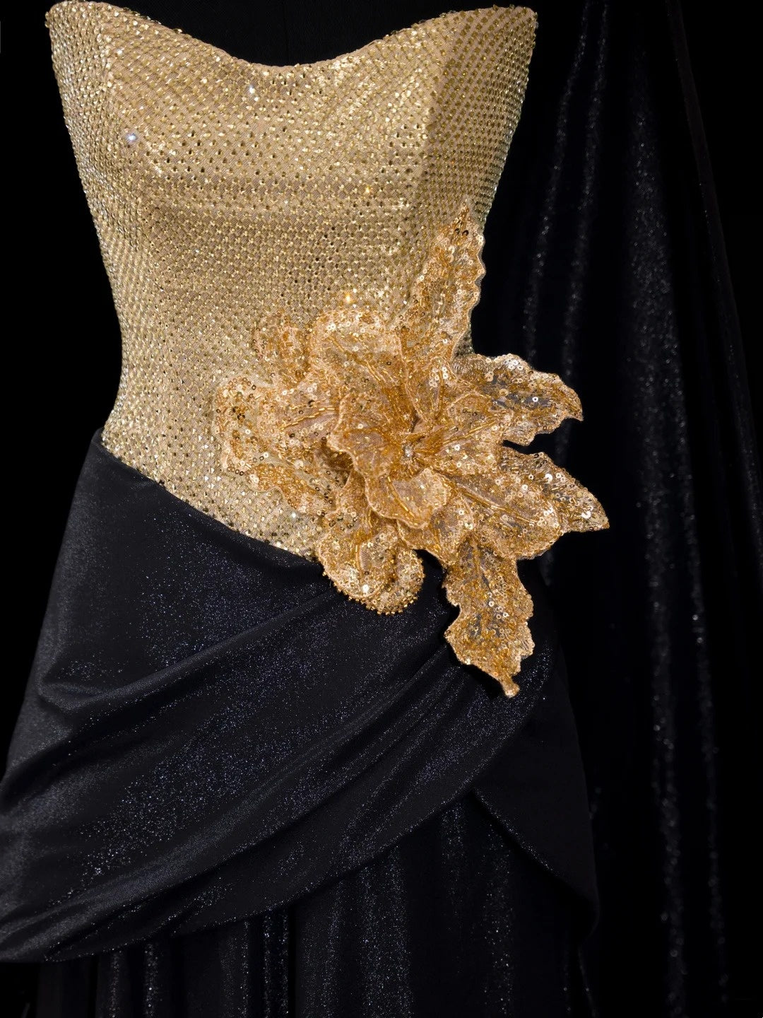 Vintage A Line Sweetheart Black With Gold Sequin Long Prom Dresses Party Dress Birthday Outfits Graduation Gown N2839