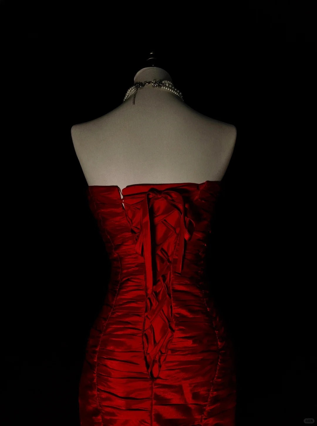 Vintage Mermaid Strapless Red Tulle Appliques Sleeveless 80s Sleeveless Prom Dresses Long Formal Party Gown N1440