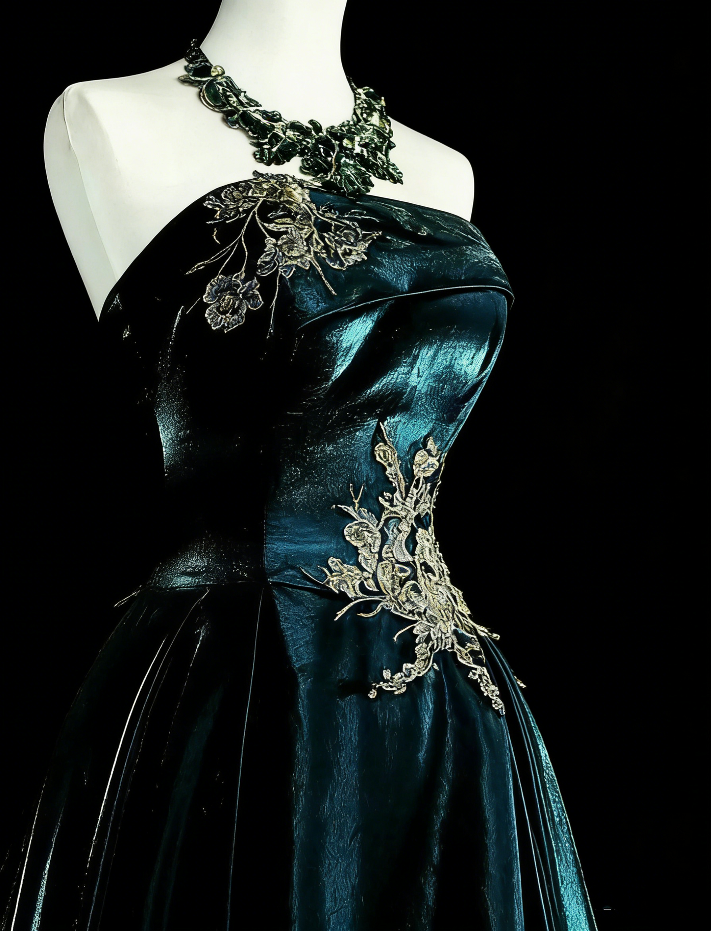 Vintage A line Strapless Dark Green Velvet 70s With Gold Appliques Long Prom Gown Party Wear Dresses N1845