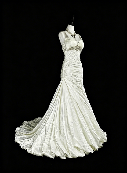 Unique Wedding Dresses Mermaid Sweetheart Satin Ruffled Sleeveless Ivory Long Brides Dress N3519