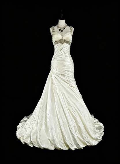 Unique Wedding Dresses Mermaid Sweetheart Satin Ruffled Sleeveless Ivory Long Brides Dress N3519