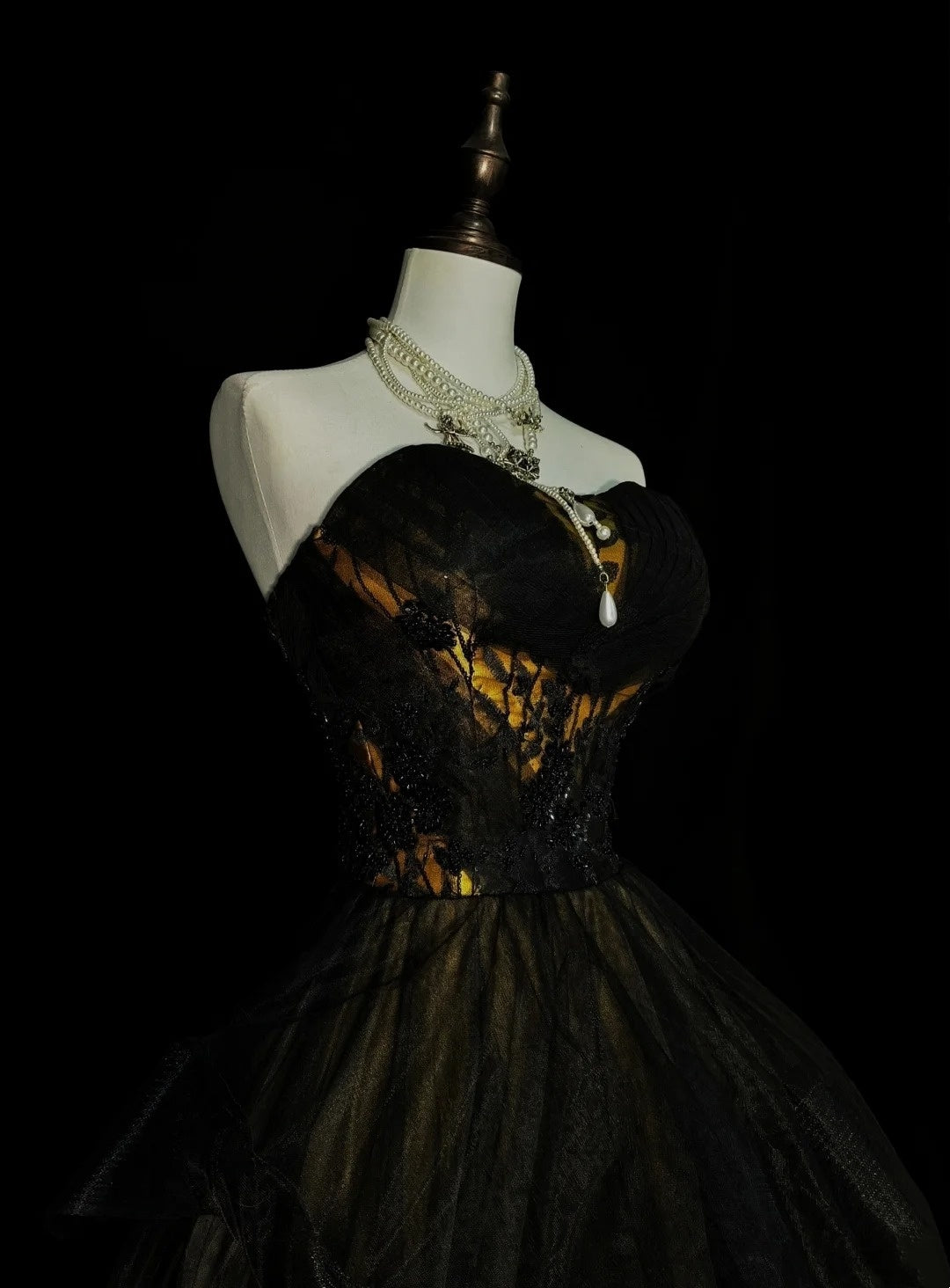 Vintage Ball Gown Sweetheart Black Tulle Sleeveless 80s Prom Dresses Long Formal Party Gown N1460