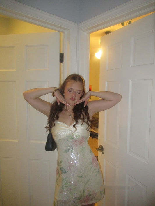 Shiny A Line Sweetheart Champagne Sequin Short Homecoming Dress 21th 16th Birthday Cocktail Ideas Outfits RB8304