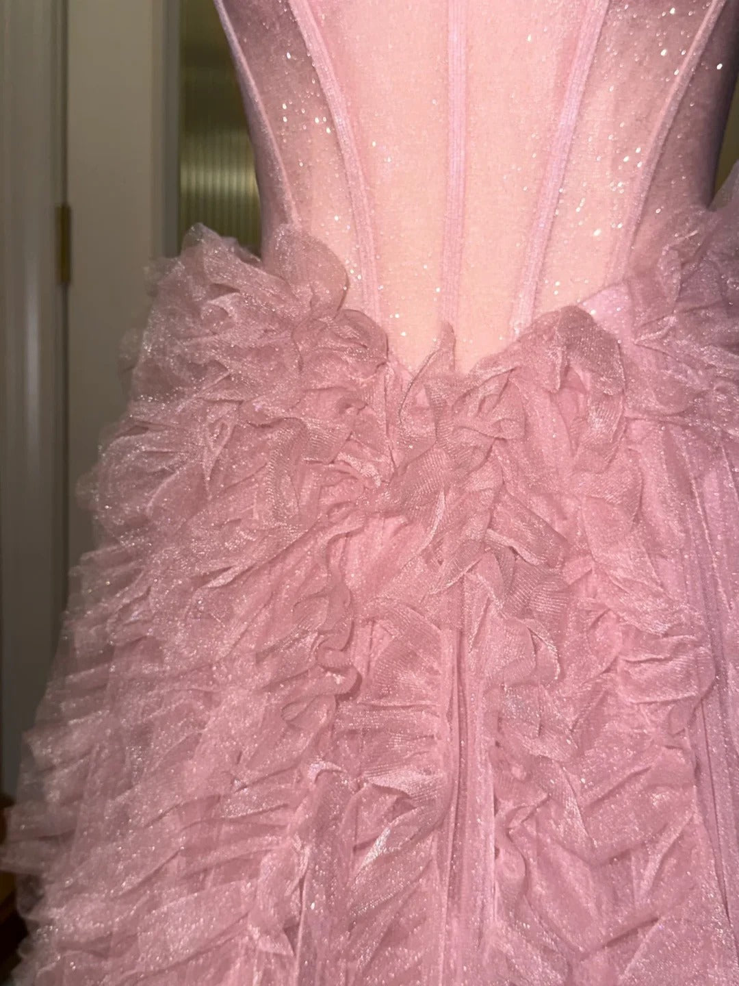 Romantic Ball Gown Spaghetti Straps Pink Tulle With Ruffled High School Dances Prom Dresses 8th Grade Formal Outfits Evening Gown RB8424